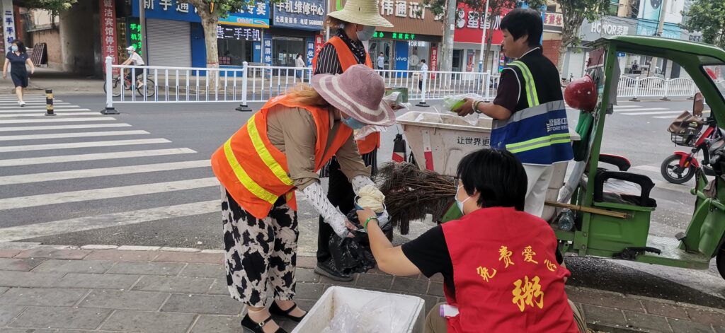 爱心粥———涓滴恒善入雄安