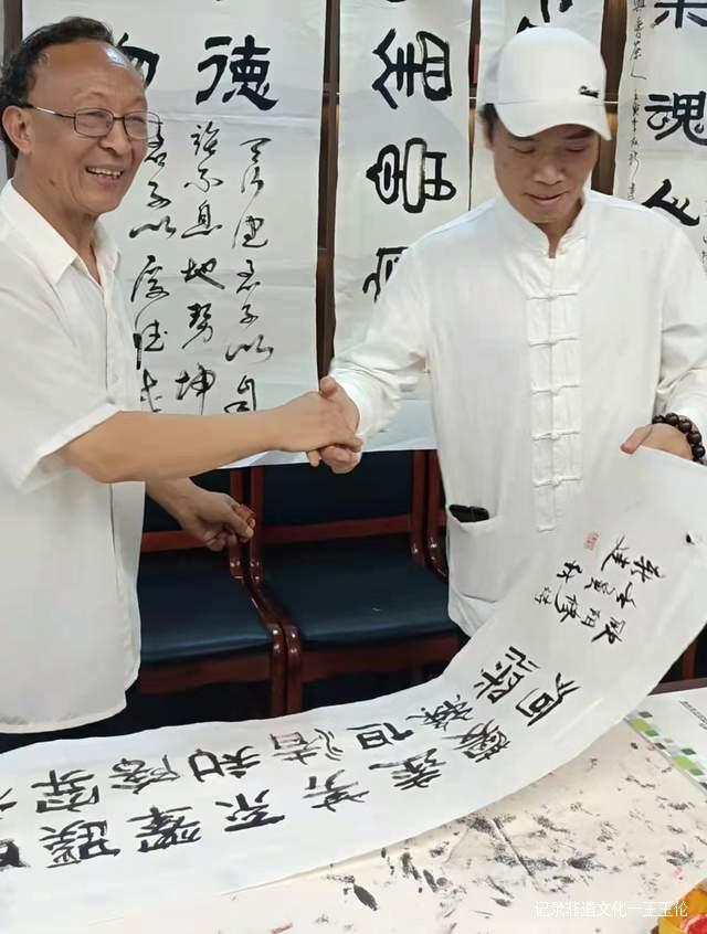 贵州知名书画家共同打造“中国风画廊”