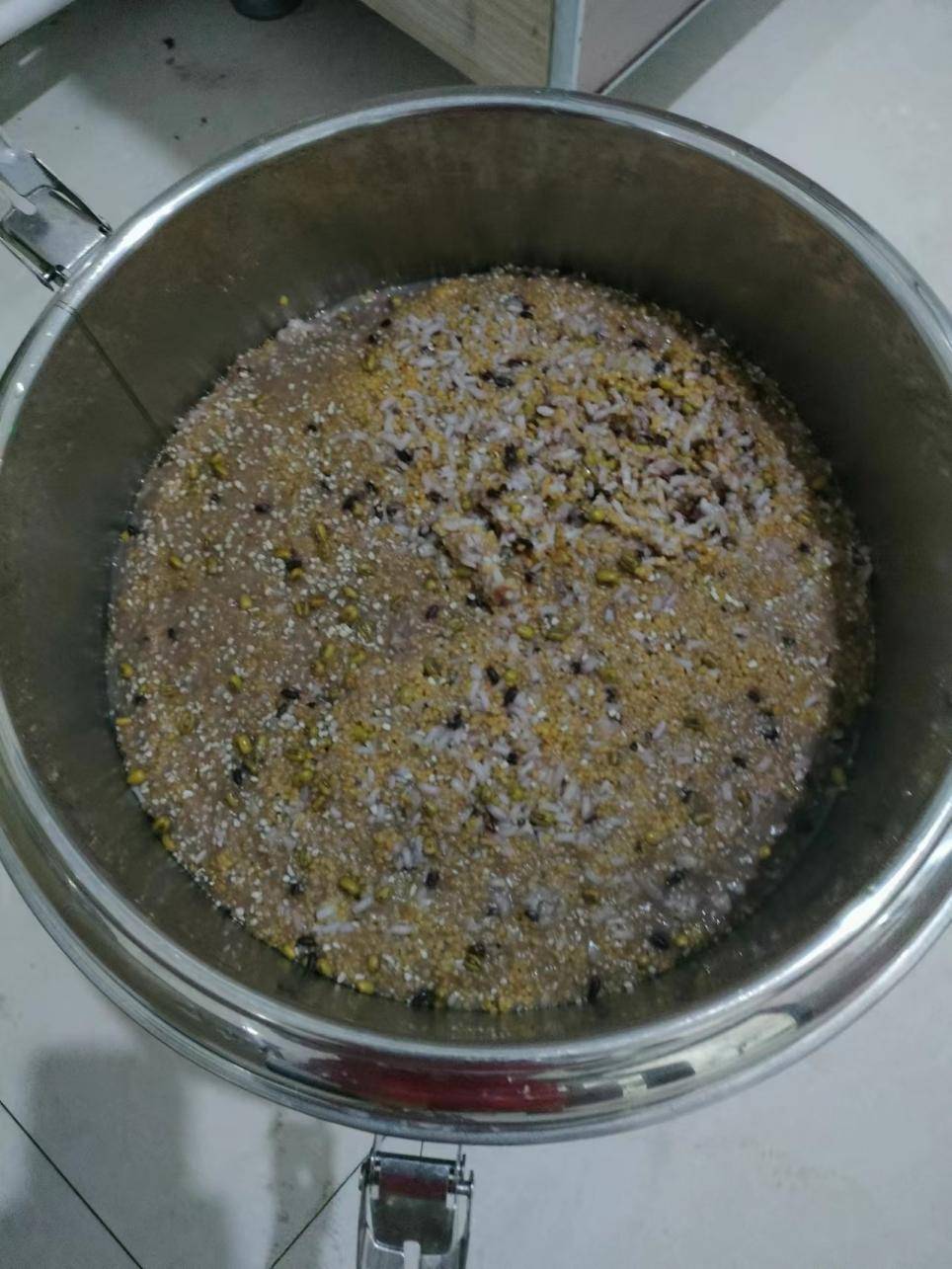 雄安新区容城爱心粥店2022年8月14日(农历七月十七)粥讯