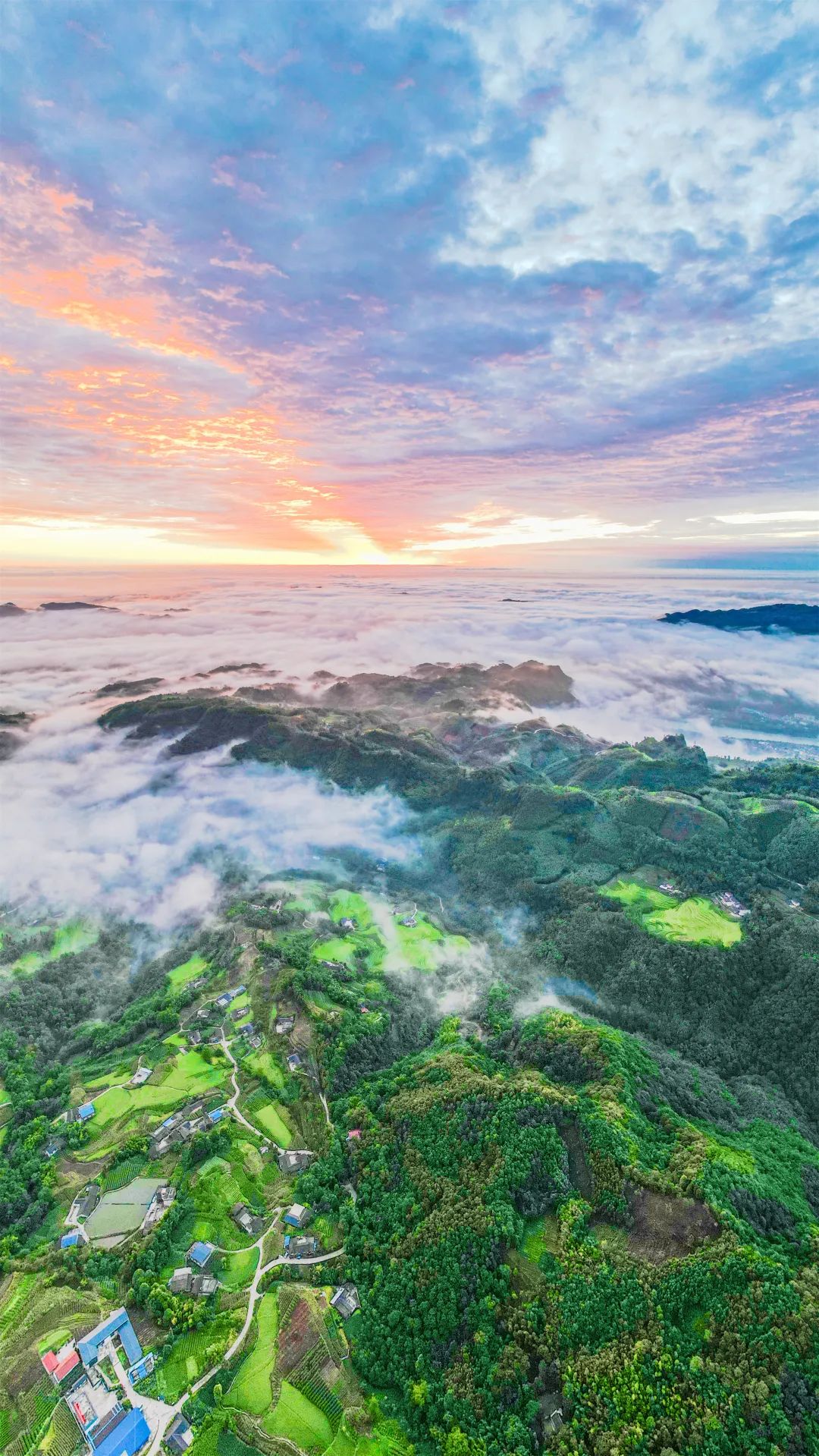 蝉鸣鸟啼的田园牧歌,藏在四川那抹绿色里!