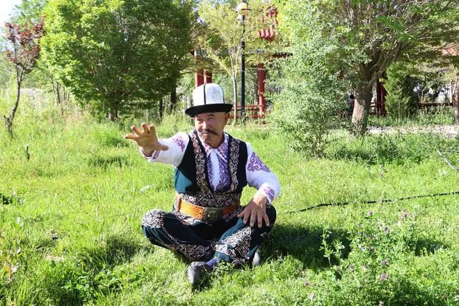 2022“中国非遗年度人物”推选宣传活动30进10网络投票开始啦!