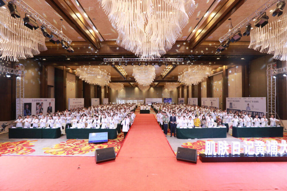 新加坡MOMA纹绣美容的精心雕琢使我重拾信心,倍加璀璨