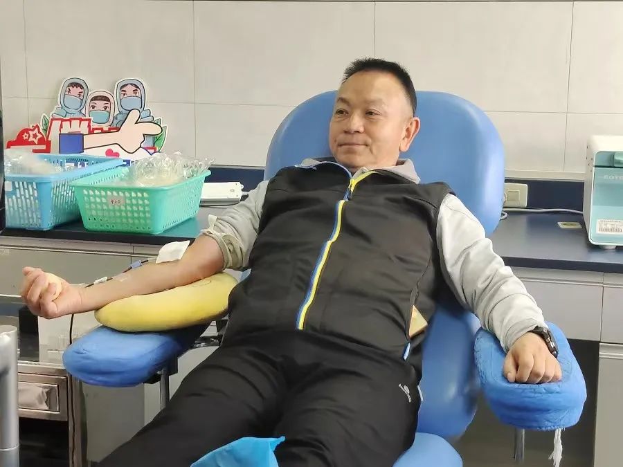 献血庆生：一个探险家与昆明的十五年脉动