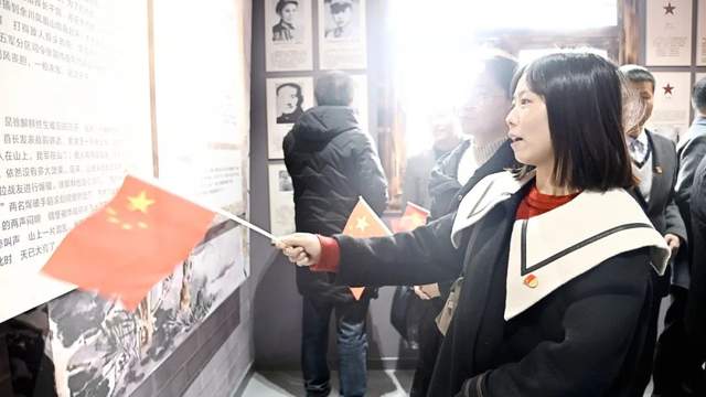 武穴市第二实验小学：赓续红色基因，在行走的党课中汲取奋进力量