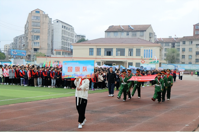 扬体育精神 展卓越风采——武穴市第六实验小学梅川校区冬运会“嗨”翻校园！