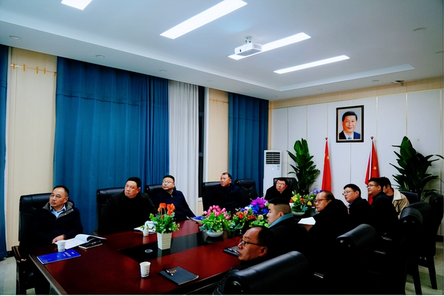 【资讯】湖北武穴：郑勇平一行到湖北鄂武建工集团调研