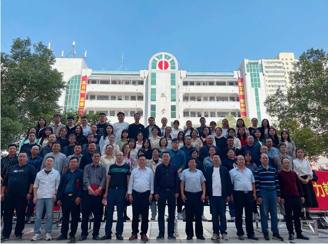 回眸奋进路 启航新征程 | 武穴市育才高中2023年精彩瞬间（上）