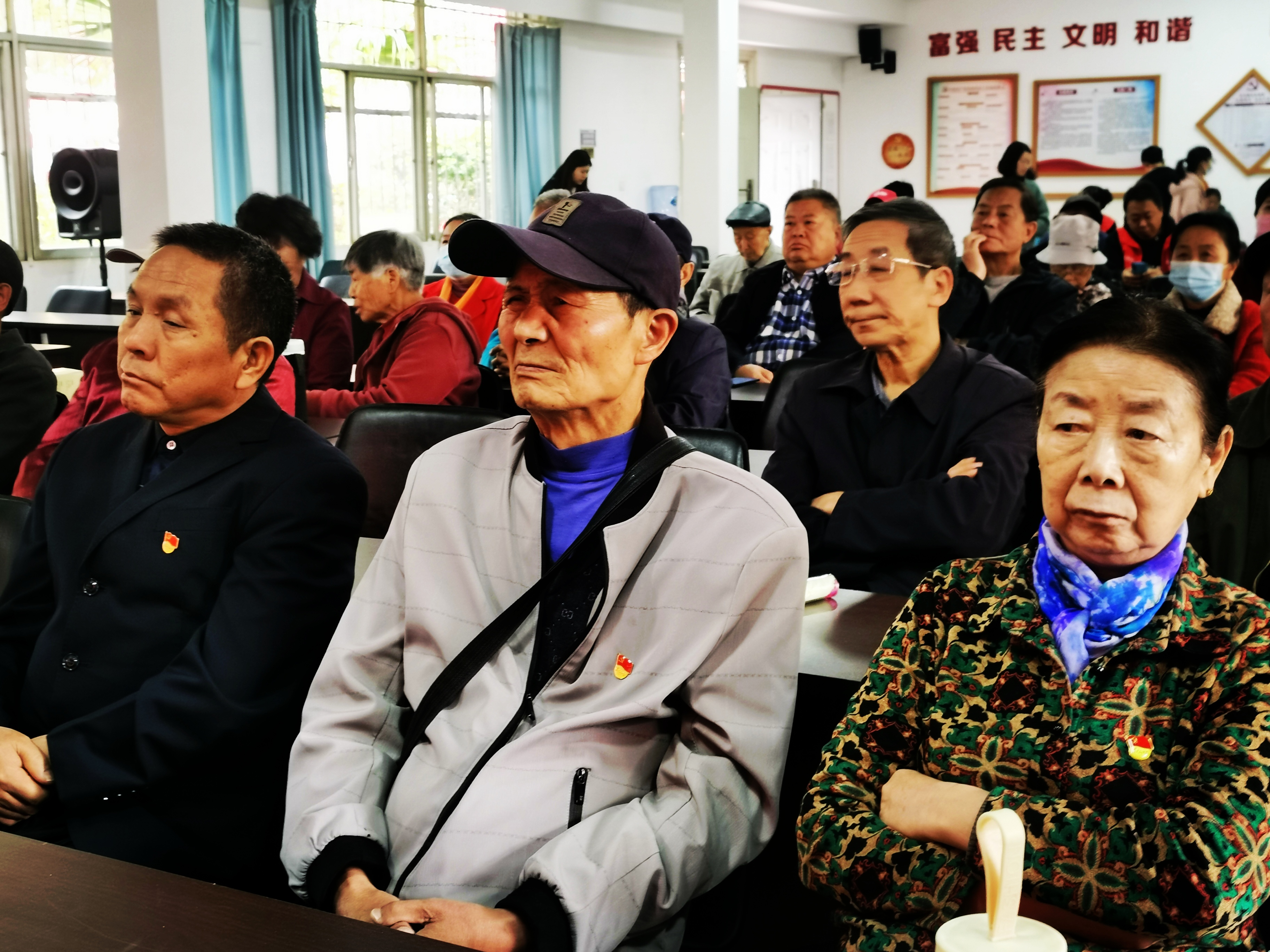 昆明永兴路社区举行“共建话浓情,欢乐度元宵”主题活动