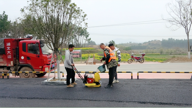 【今日黄冈】武穴市公路事业发展中心：做好“旅游公路+”文章，让红色文旅“活”起来！