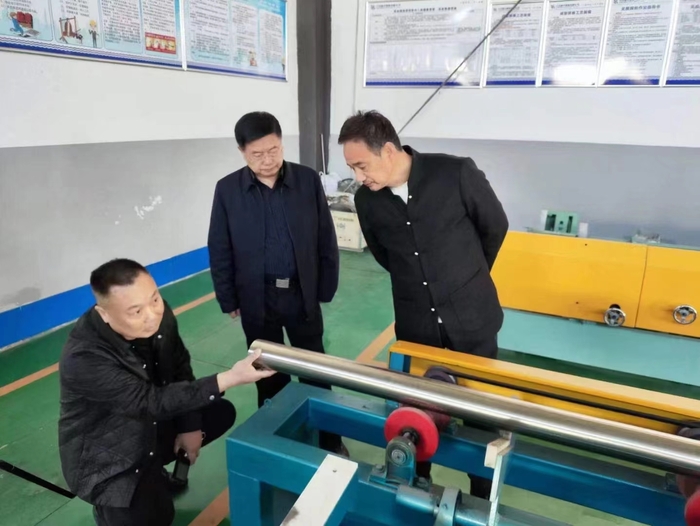 会长李强与盛通集团董事长杨正军共谋塑管不锈钢水管市场版图