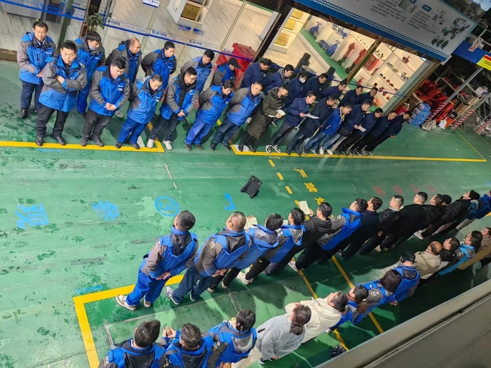 会长李强与盛通集团董事长杨正军共谋塑管不锈钢水管市场版图