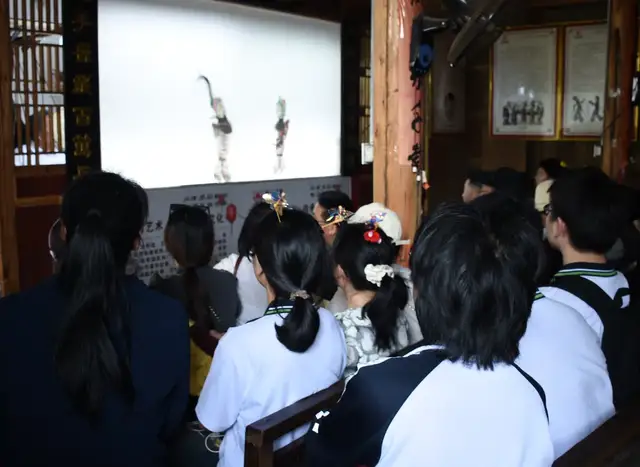 【今日黄冈】武穴市育才高中开展德育研学实验活动受欢迎！