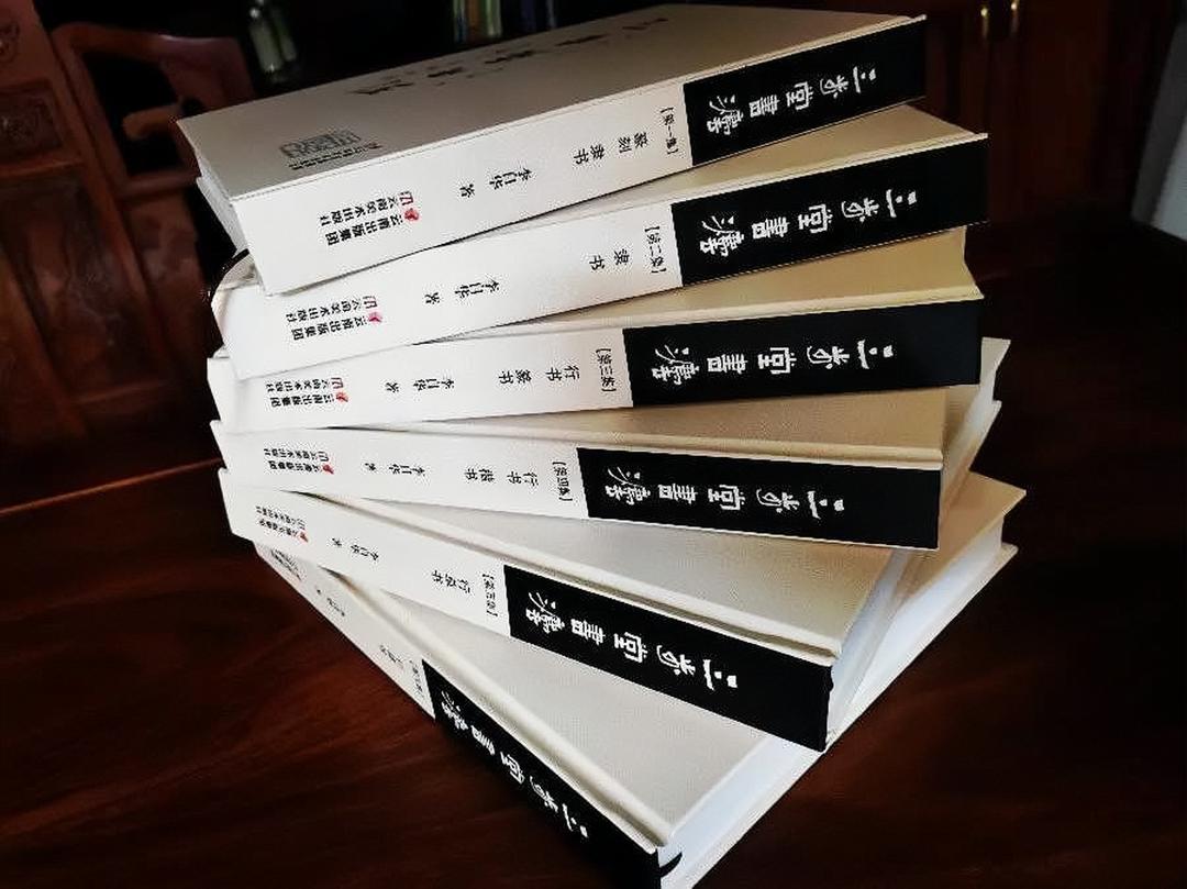 孙炯:腹有诗书气自华