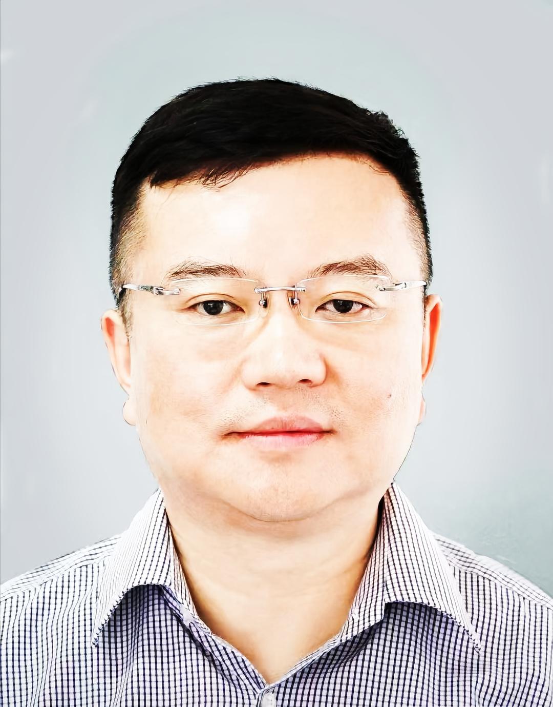 孙炯:腹有诗书气自华